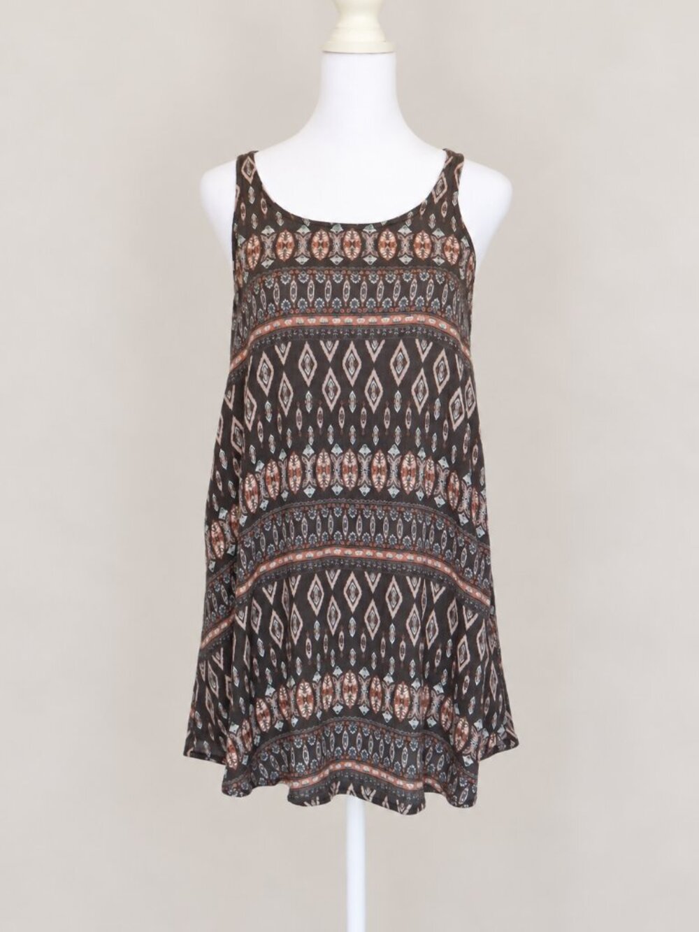 Brown Geometric Print Tunic Tank........1026